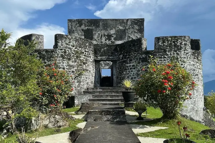 Benteng Tolukko, Spot Instagramable di Maluku